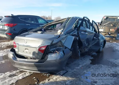 2018 Nissan Altima 2.5 Sv z USA, uszkodzony, nr VIN 1N4AL3AP1JC189773